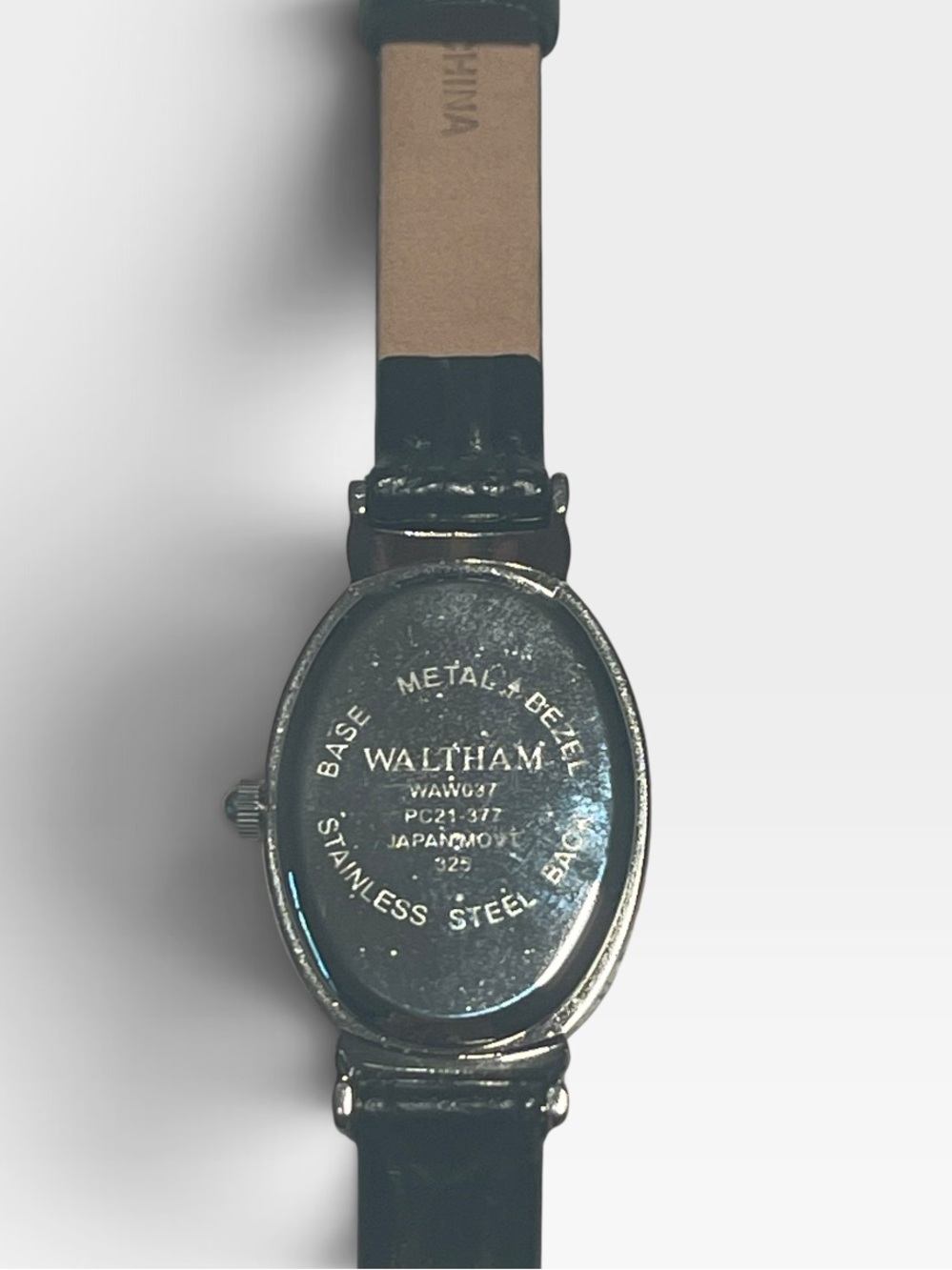 Waltham Women’s Oval Rhinestone Black Leather Quartz Watch Y2K - Picture 4 of 10
